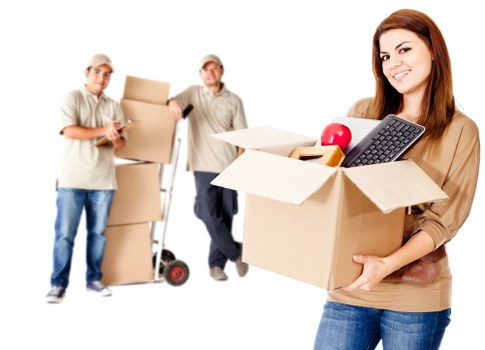 Vehicle hire for moving day in Fulham streets