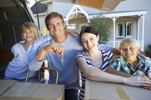 Professional man with a van service in Fulham