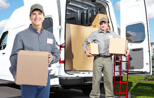 Fulham man with van pricing model for local household and business moves