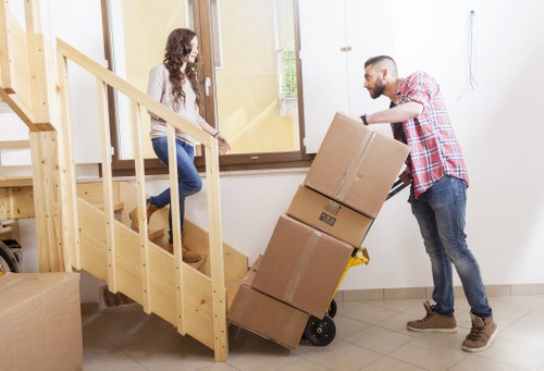 Committed accessible moving service content for Fulham users