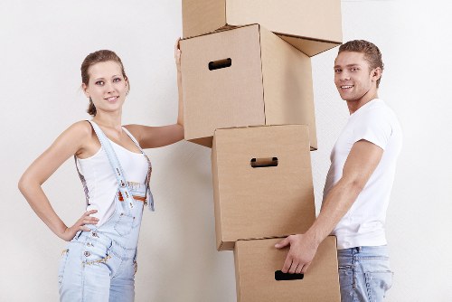 Local van service handling home move items in Fulham